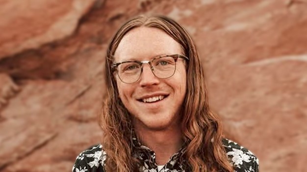 Frank Hull headshot