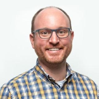 Chris Engelhardt headshot