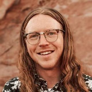 Frank Hull headshot