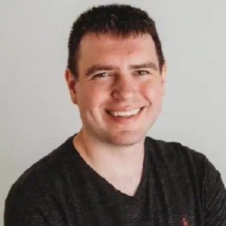Tomasz Kalinowski headshot